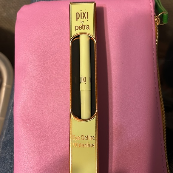 Pixi Eye Define Waterline Eyeliner in TightLineBlack NIB - Picture 2 of 2